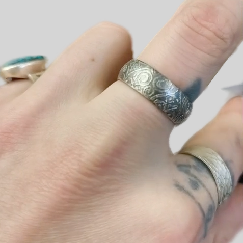 electro-etched silver rings 2026