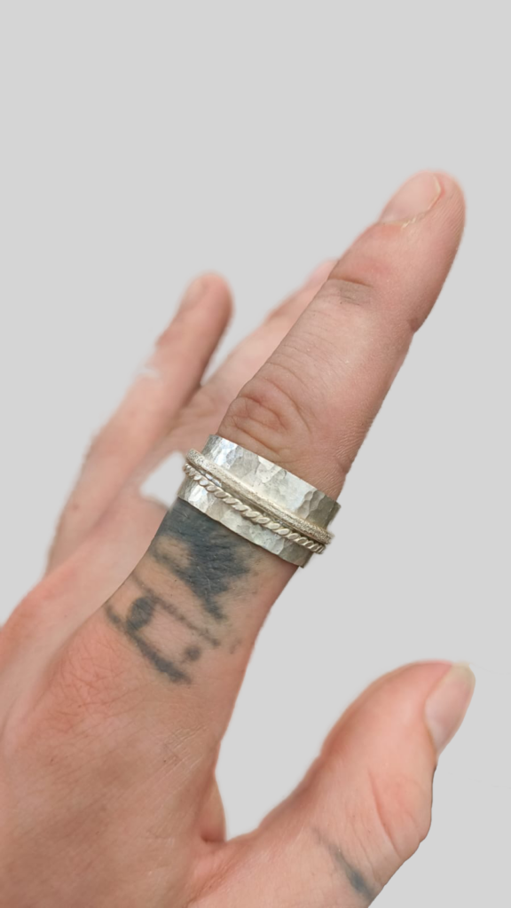 silver 'spinner' ring 2025
